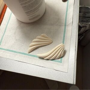 Bone 14kt gold wing vintage earrings